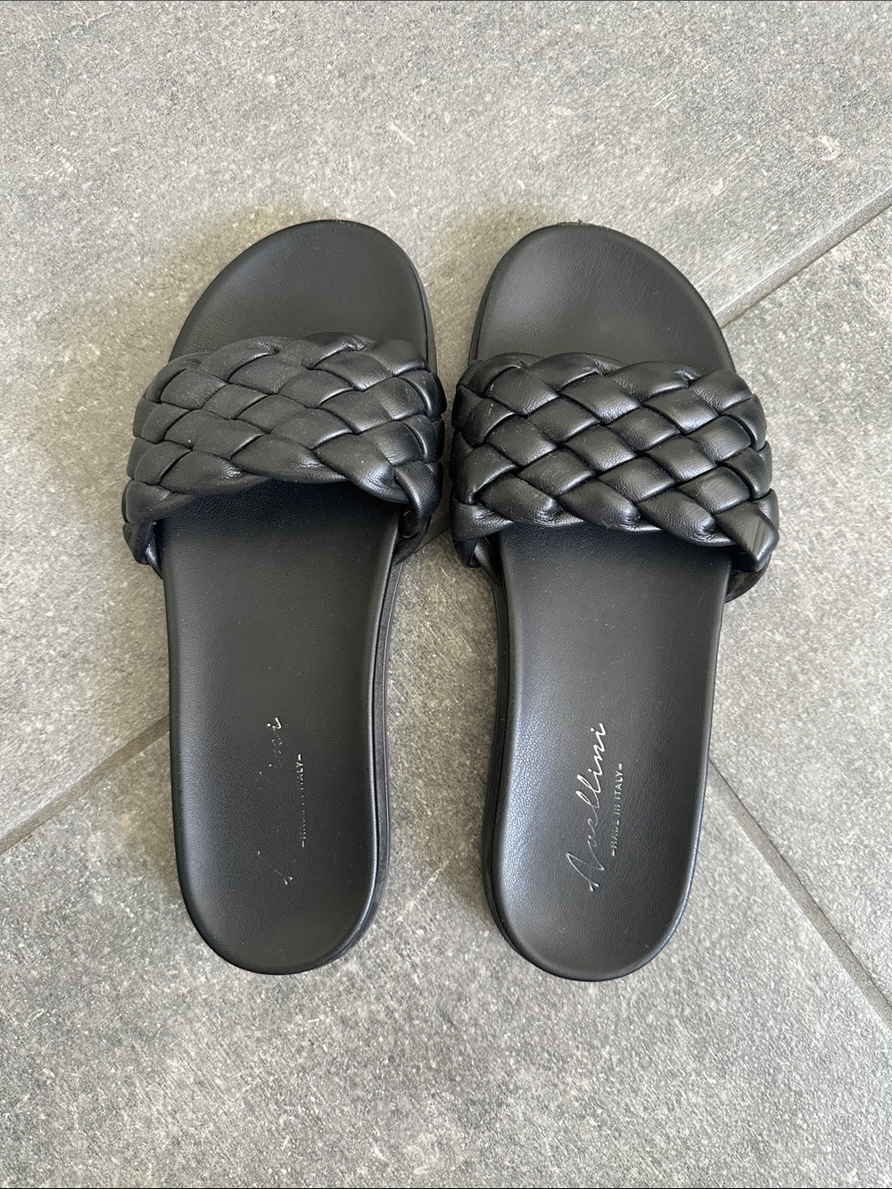 Braided Leather Slide Sandals in Black
